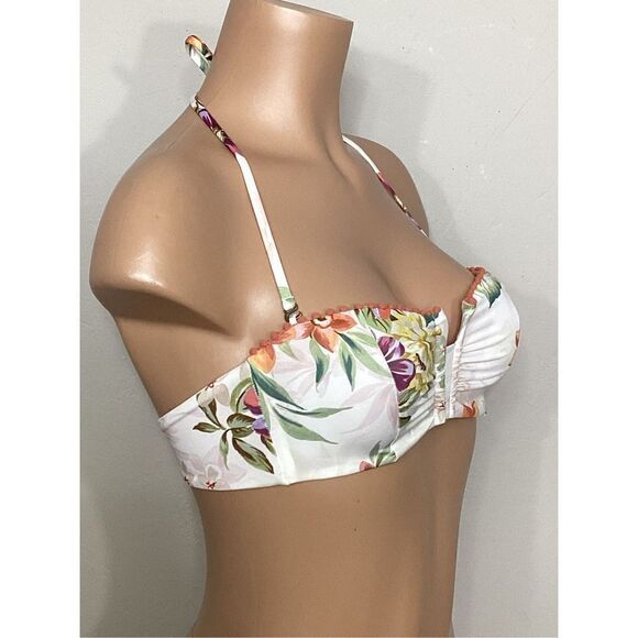 New. Isabella Rose floral bandeau bikini top. Retails $80. Small - Picture 3 of 8